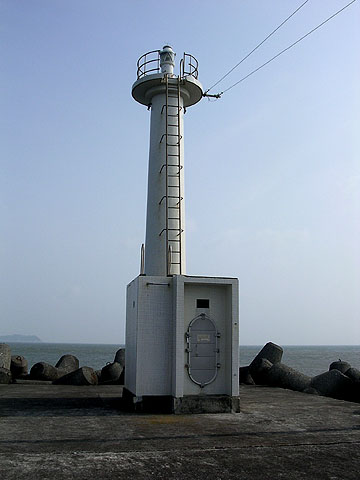 大原港東防波堤北灯台