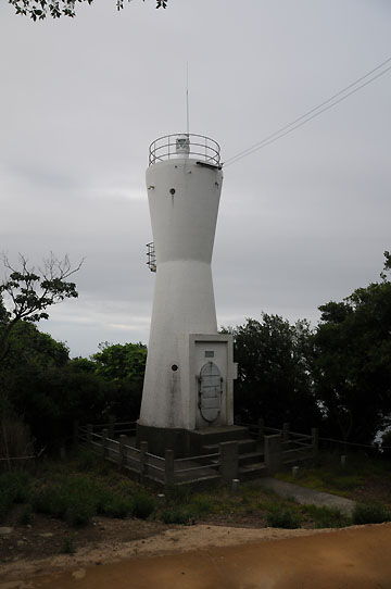 沼島灯台