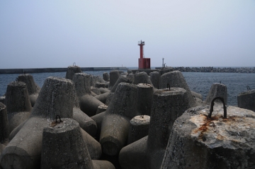舳倉島港第2防波堤灯台