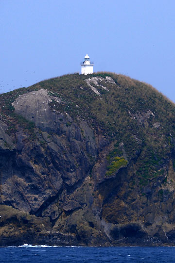 七ツ島灯台