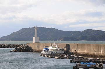 菅島港3号北防波堤灯台