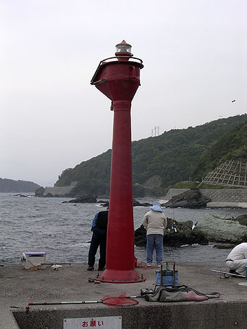 小黒港東防波堤灯台