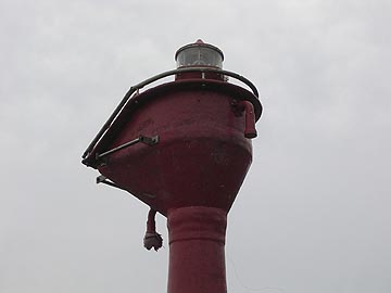小黒港東防波堤灯台