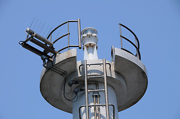 八幡野港防波堤灯台