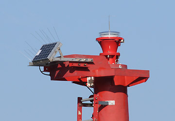 加太港第３防波堤灯台