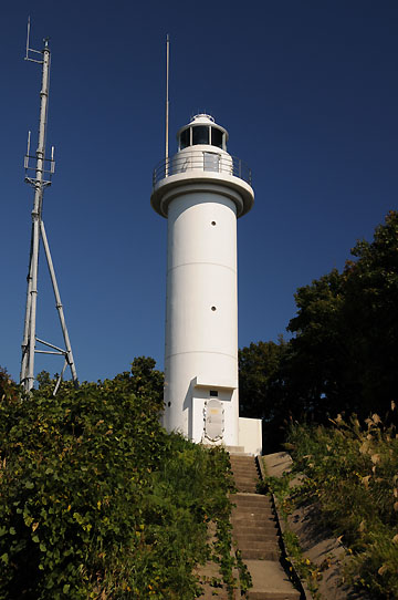 飛島灯台