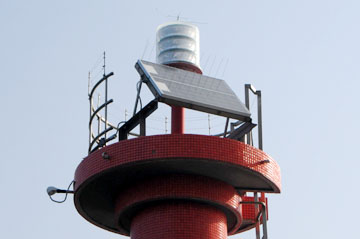 伊良湖港防波堤灯台
