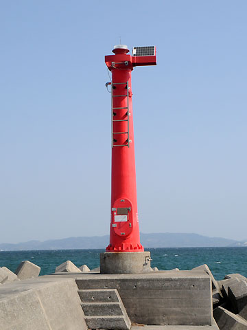 泉港西防波堤灯台