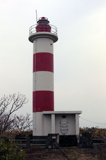 音稲府岬灯台