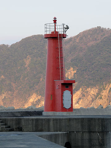 浜坂港北防波堤灯台