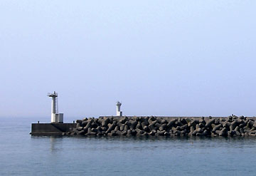 橋立港北東防波堤西灯台