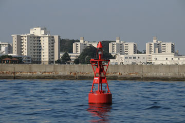 横須賀港南第6号灯浮標
