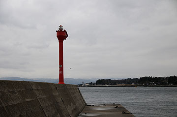 羽吉港北防波堤灯台