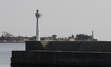 多田港南防波堤灯台