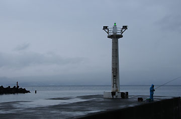 沼津港西防波堤灯台
