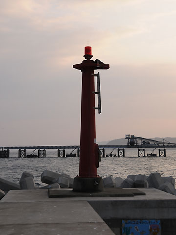 阿波大浦港北防波堤灯台