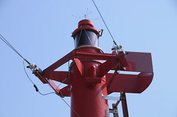越中阿尾港東防波堤灯台