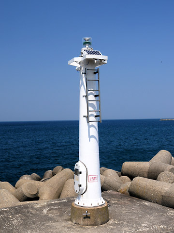 国分東防波堤灯台